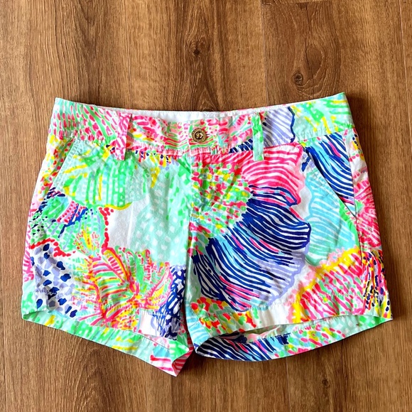 Lilly Pulitzer Pants - Lilly Pulitzer Callahan Shorts Roar of the Seas Sz 4